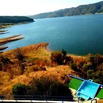 Couette-café Lakeview-estate 4*