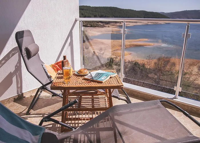 Frühstückspension Lakeview-estate 4*