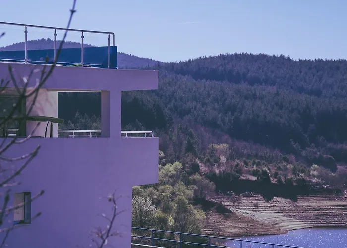 Frühstückspension Lakeview-estate 4*