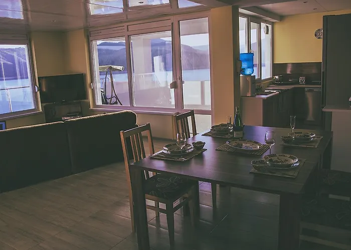 Frühstückspension Lakeview-estate 4*