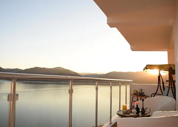 Frühstückspension Lakeview-estate 4*